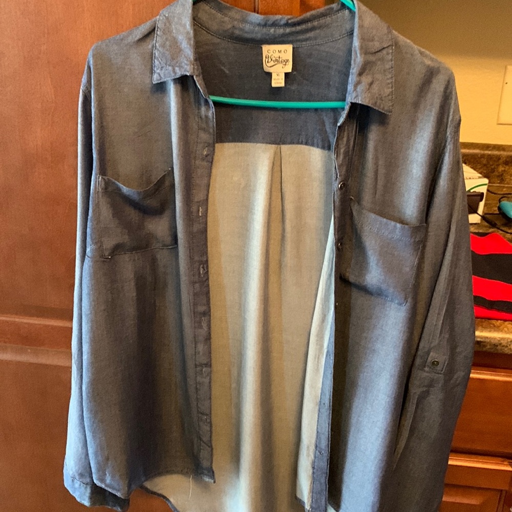 Women’s Long Sleeve Button down